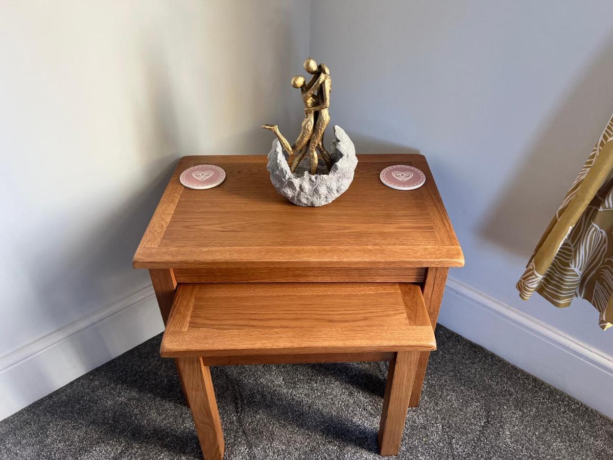Luxury 2 Bed Apartment Great Location Stoke-on-Trent Ngoại thất bức ảnh
